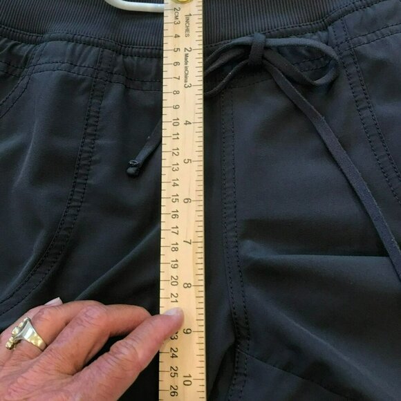 Tek Gear Cropped Sweatpants Charcoal Gray Elastic With Pockets Drawstring Active - Picture 11 of 14